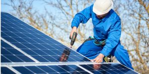 Installation Maintenance Panneaux Solaires Photovoltaïques à Nans-les-Pins